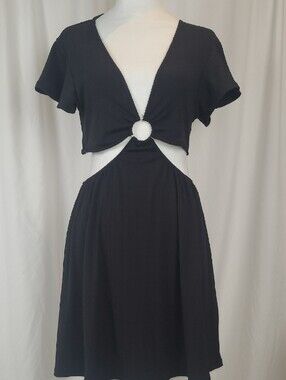 H&M NWOT Divided Floral Cut-Out Mini Dress - BLACK - Size Medium